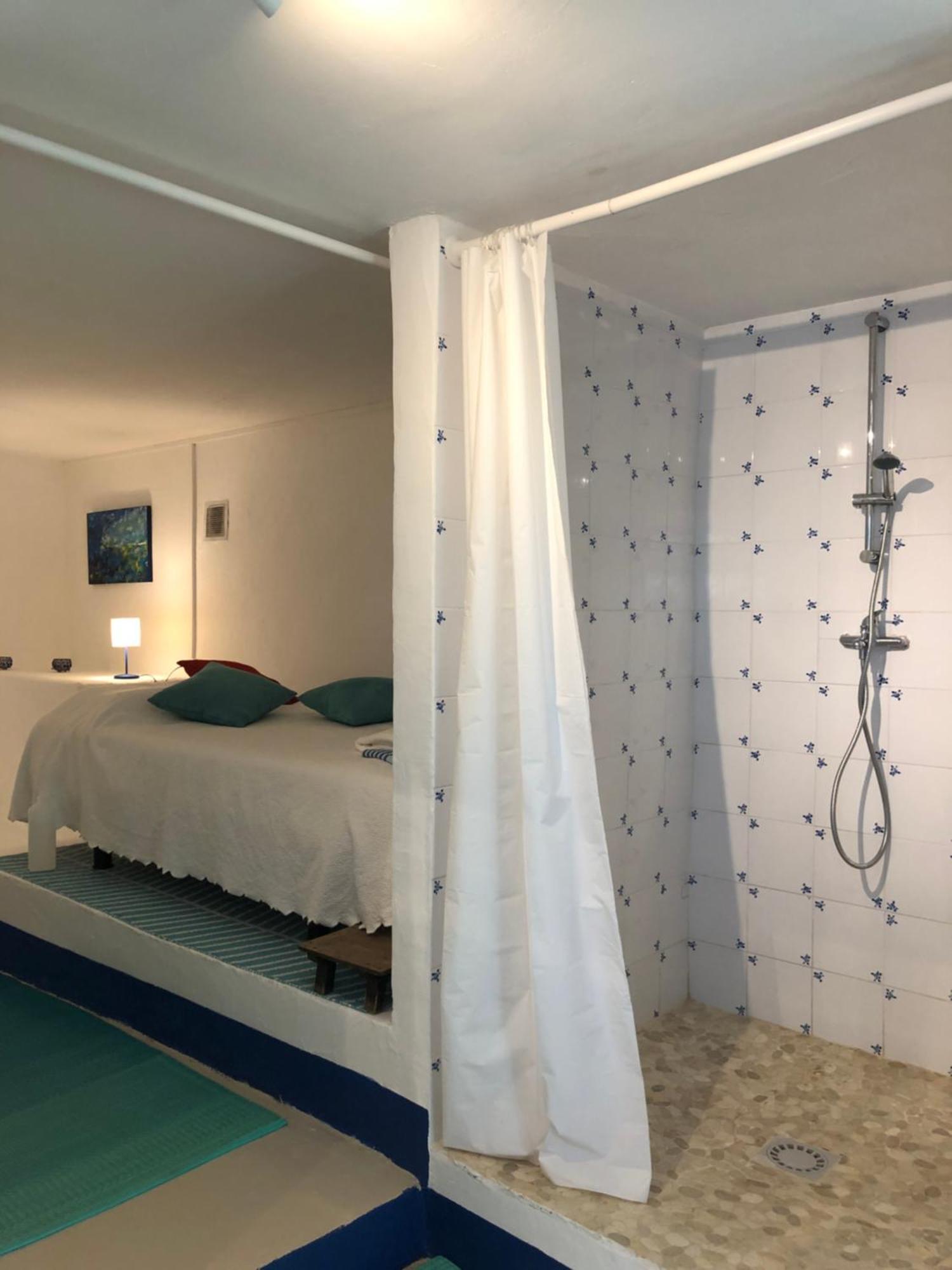 圣洛朗－德塞尔当Reve D'Etoiles住宿加早餐旅馆 外观 照片